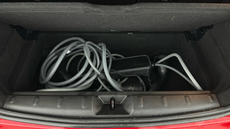 MINI HATCHBACK Image 21