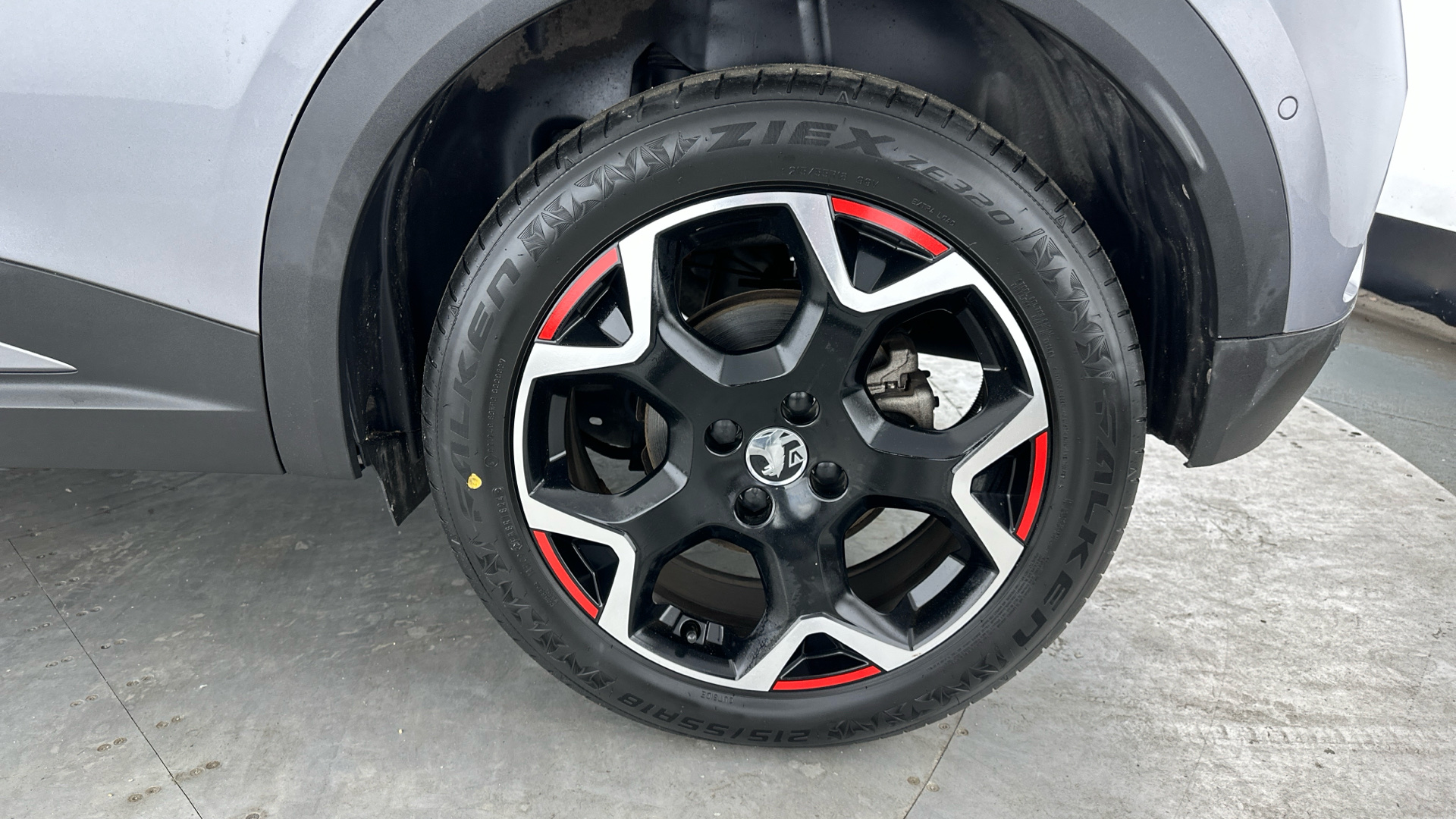 4020790 100kW SRi Premium 50kWh 5dr Auto