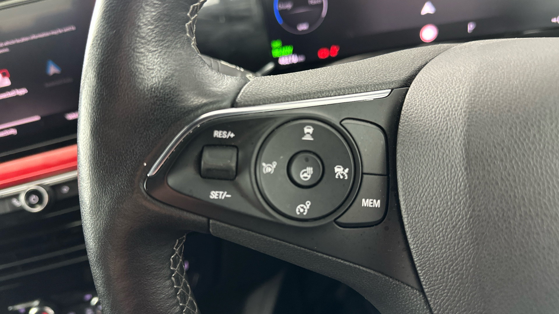 4020790 100kW SRi Premium 50kWh 5dr Auto