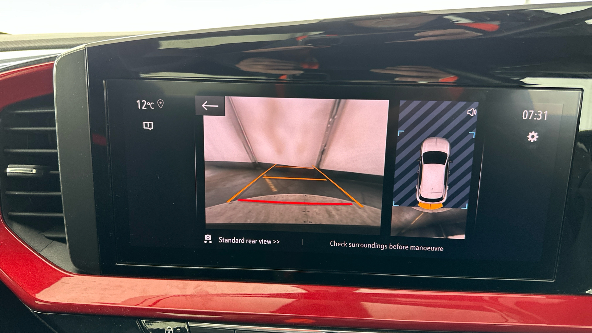 4020790 100kW SRi Premium 50kWh 5dr Auto