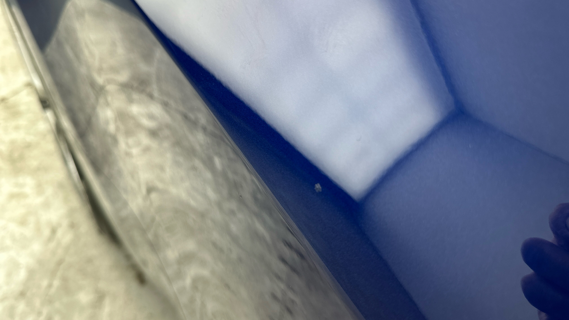 4020731 RWD 5dr Auto