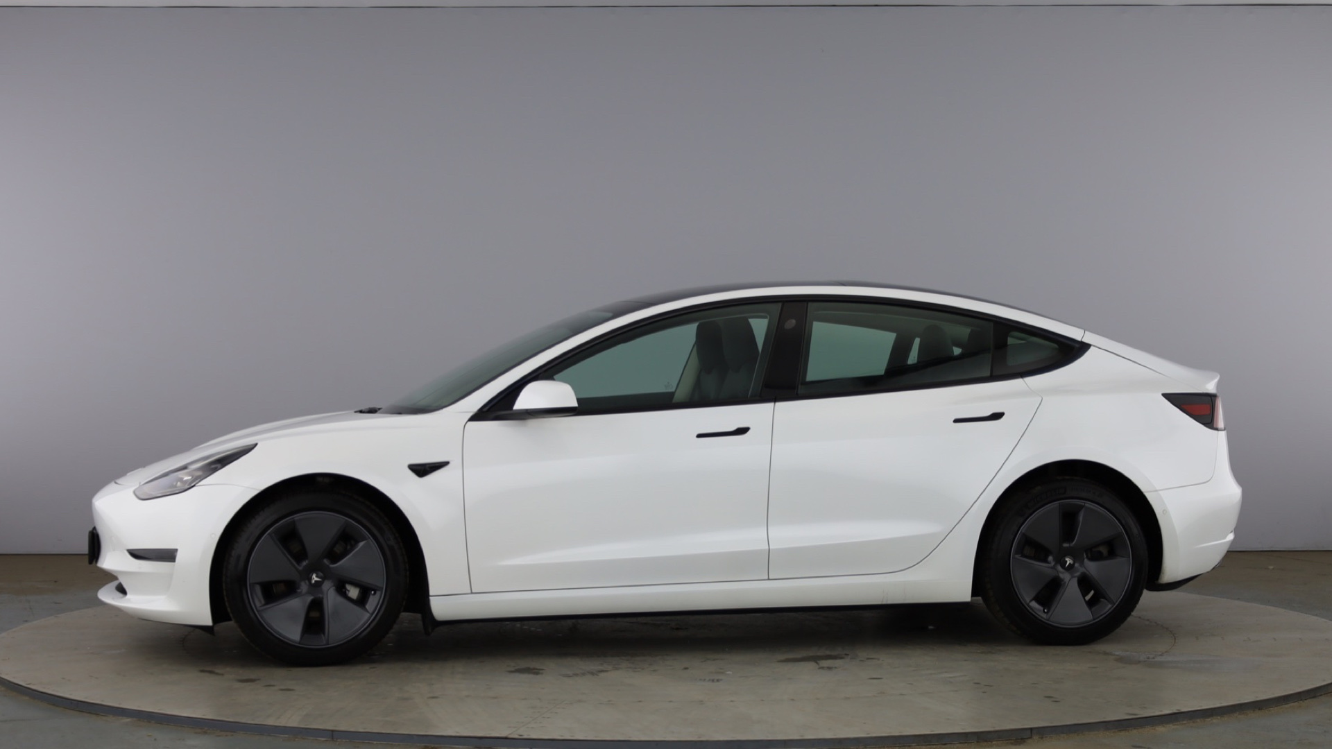 Long Range AWD 4dr Auto [2021]