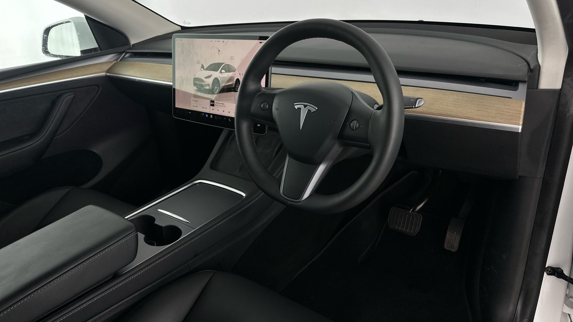 4027582 Long Range AWD 5dr Auto