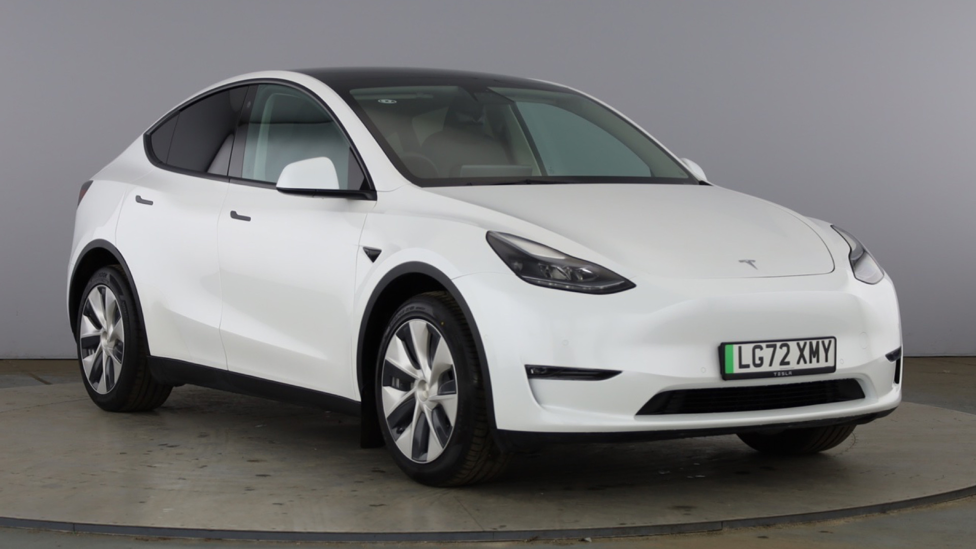 4021010 Long Range AWD 5dr Auto