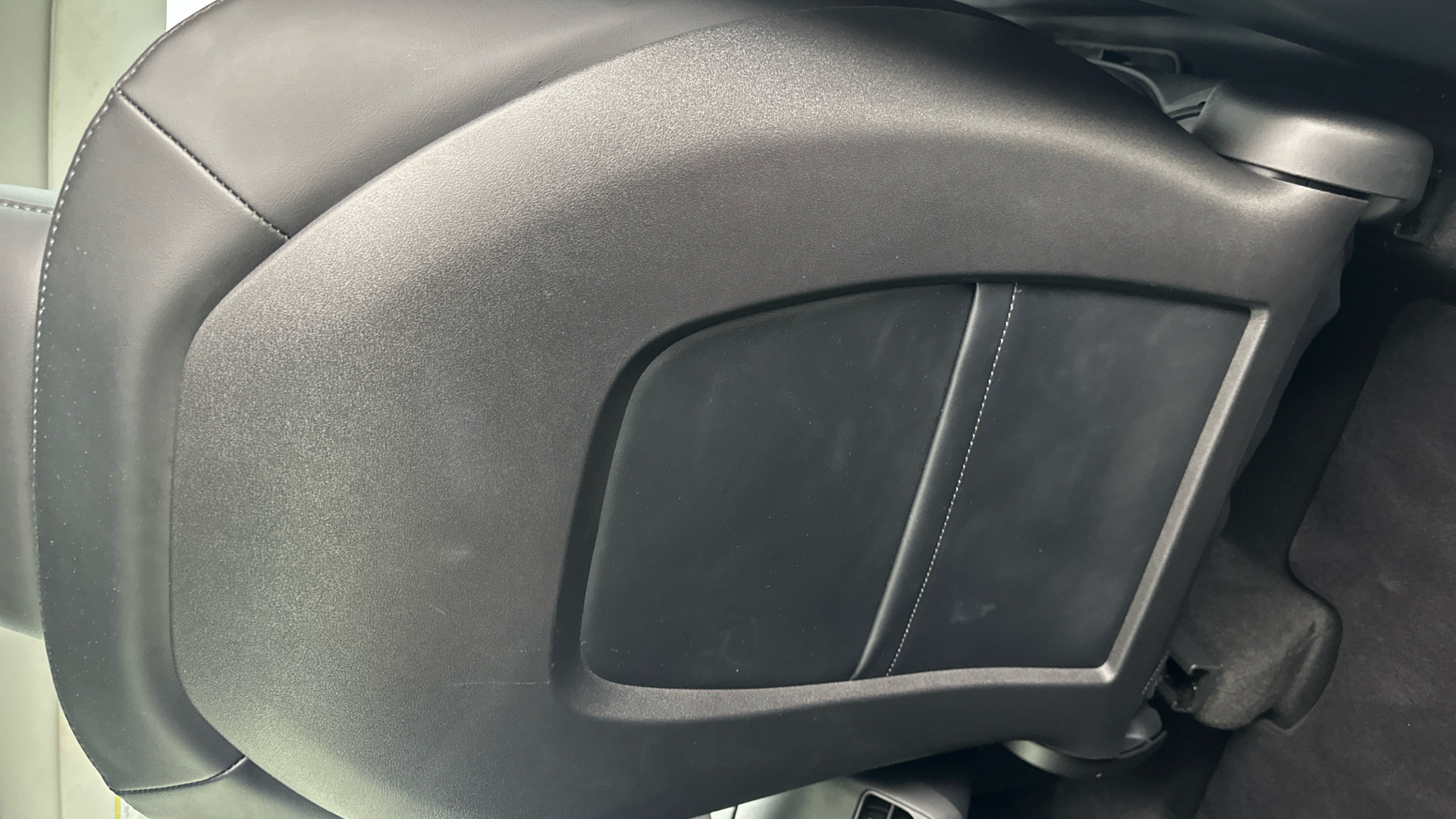 4021010 Long Range AWD 5dr Auto