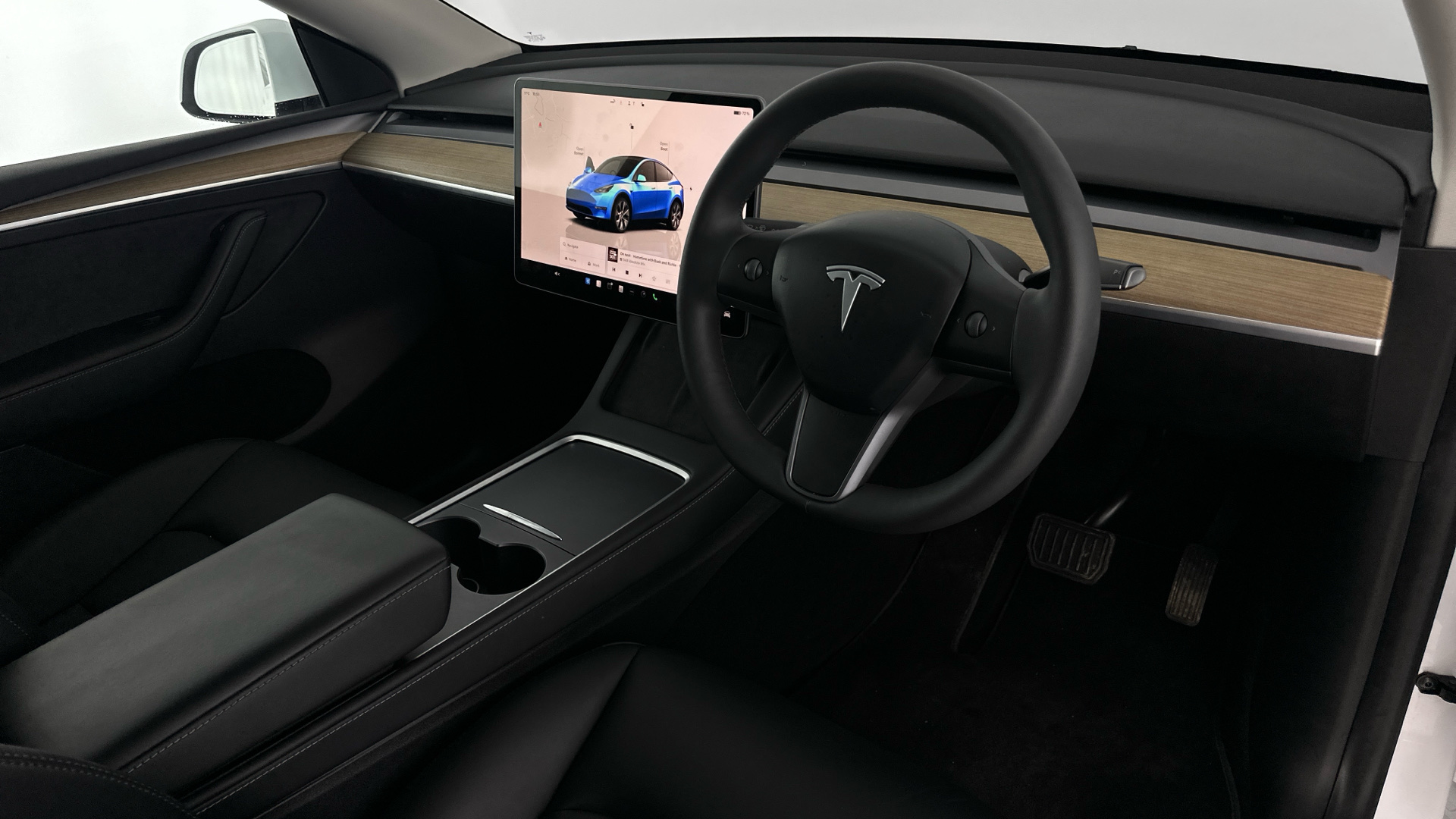 4021010 Long Range AWD 5dr Auto