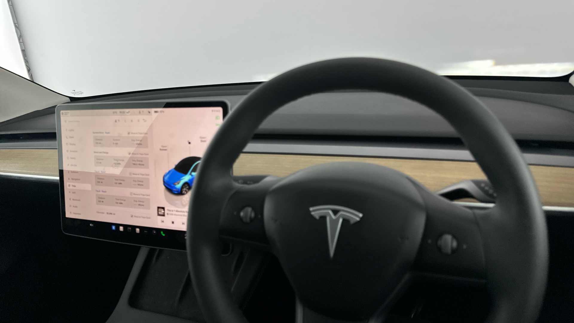 4021010 Long Range AWD 5dr Auto