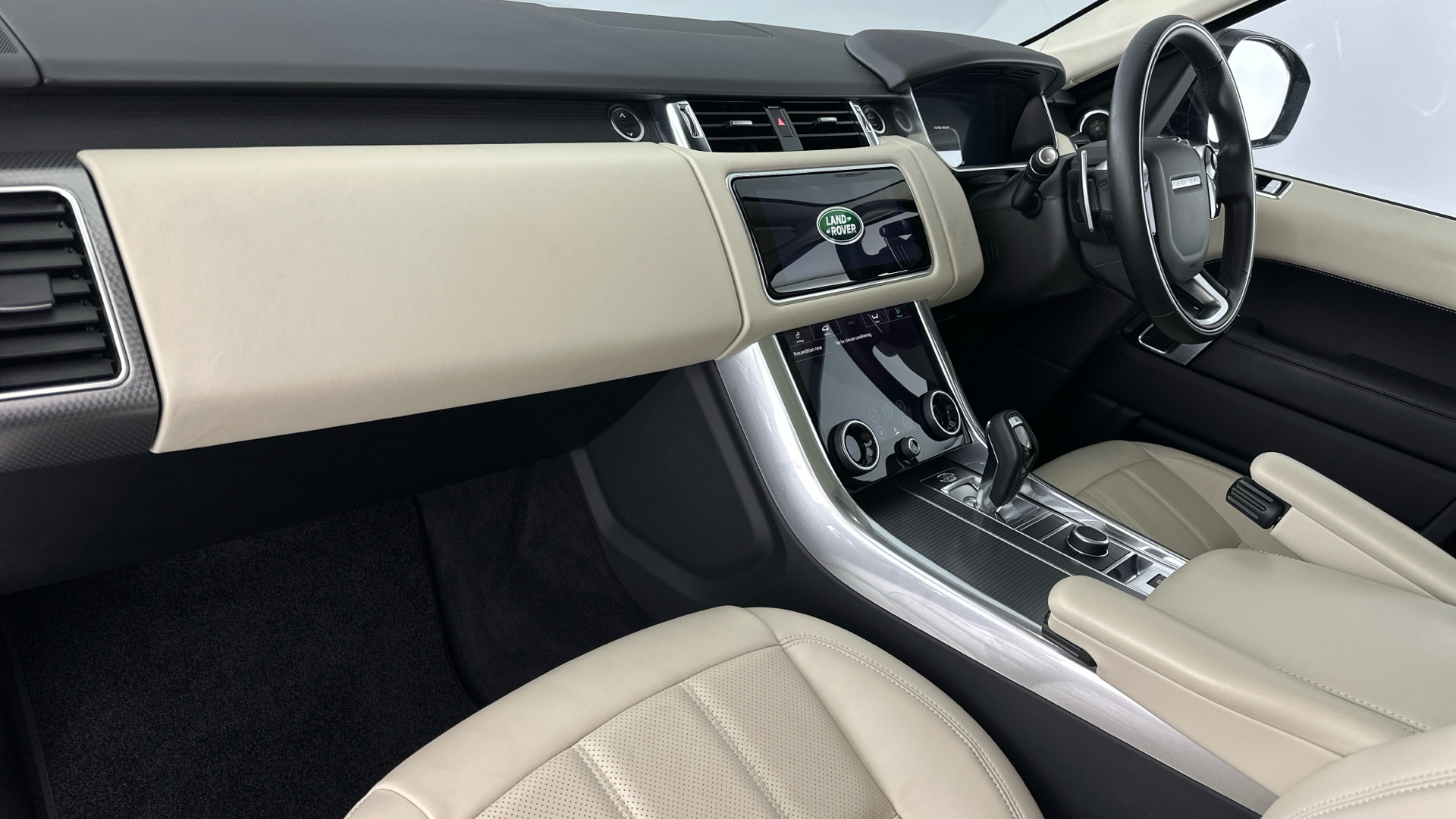 4020789 2.0 P400e HSE Dynamic 5dr Auto