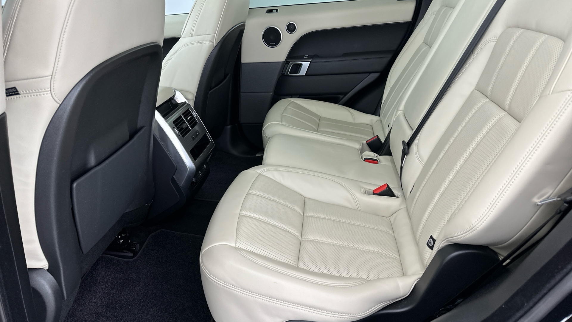 4020789 2.0 P400e HSE Dynamic 5dr Auto