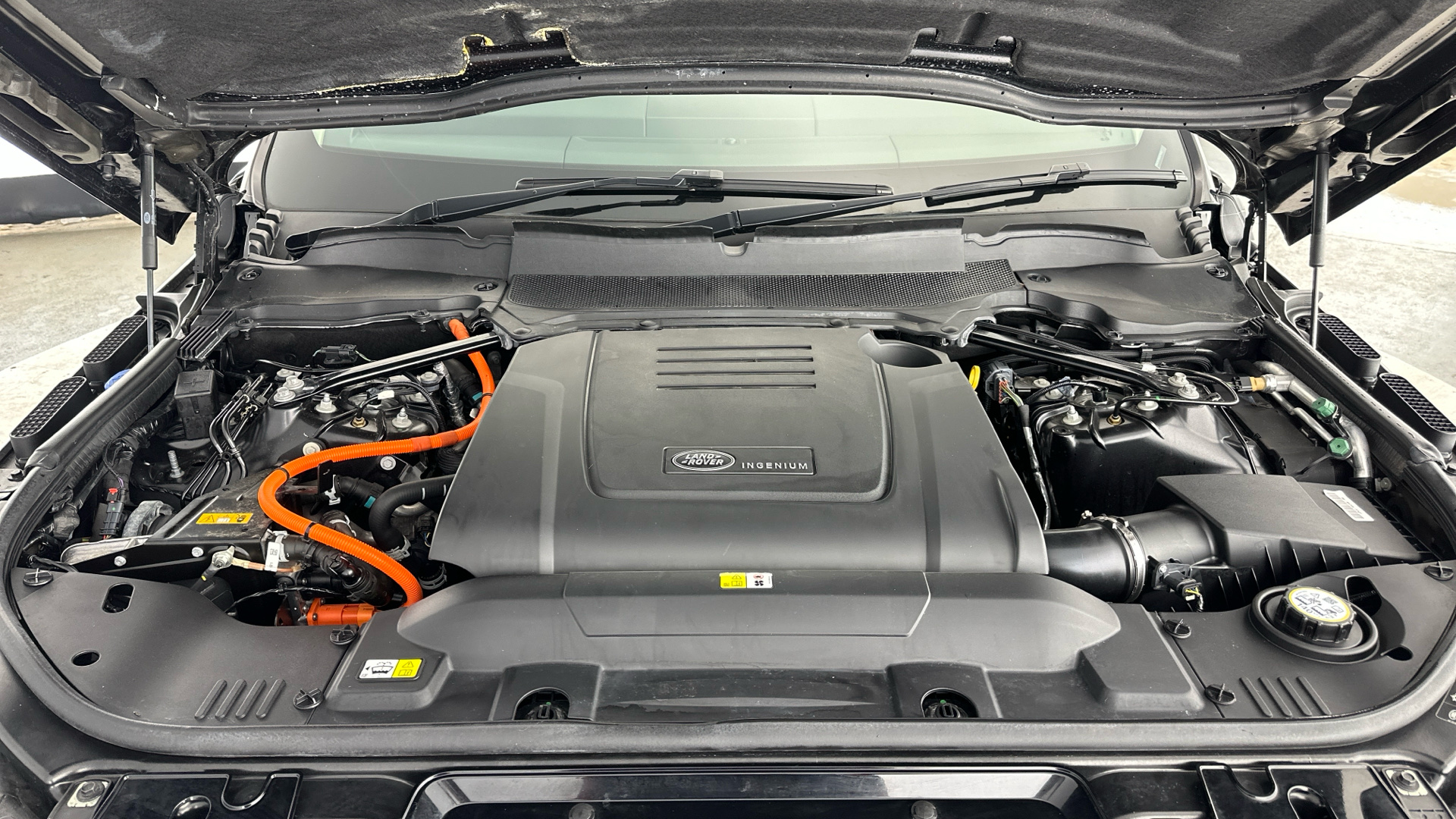 4020789 2.0 P400e HSE Dynamic 5dr Auto