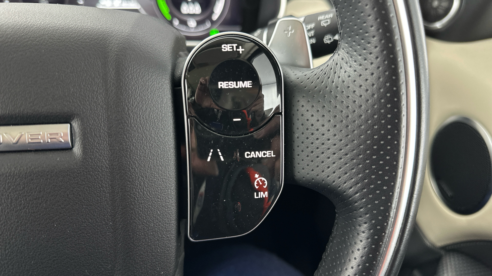 4020789 2.0 P400e HSE Dynamic 5dr Auto