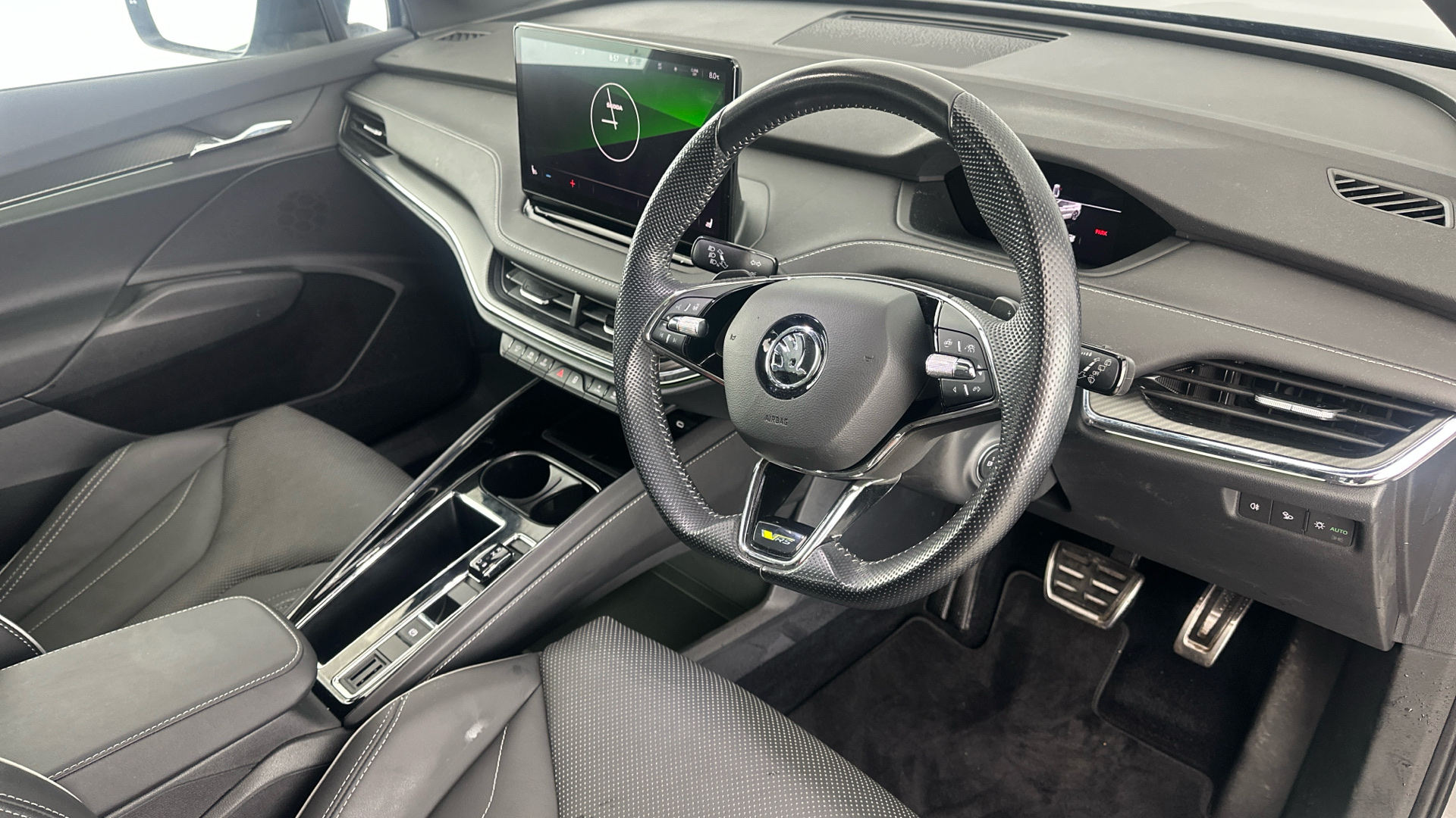 4020923 220kW vRS 82kWh 4x4 5dr Auto