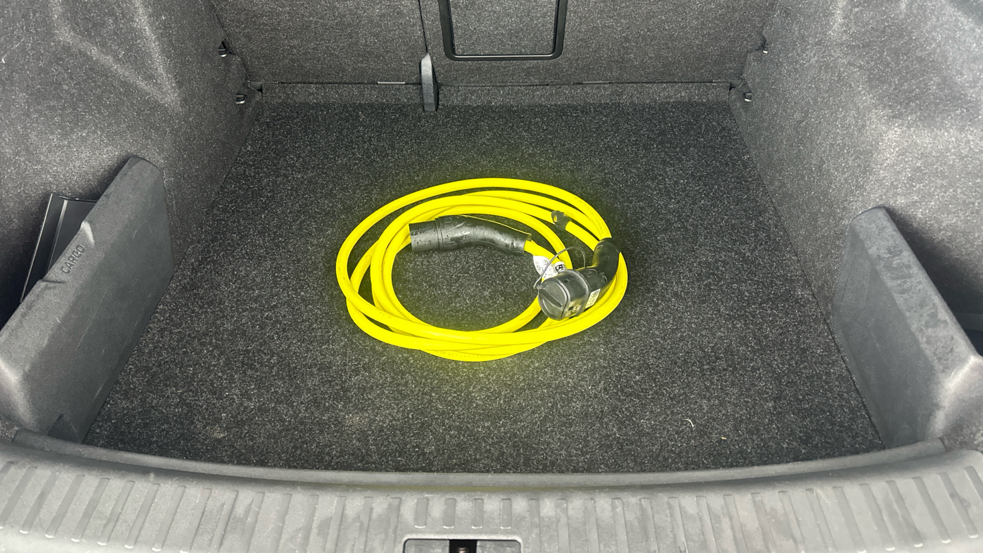 4020923 220kW vRS 82kWh 4x4 5dr Auto