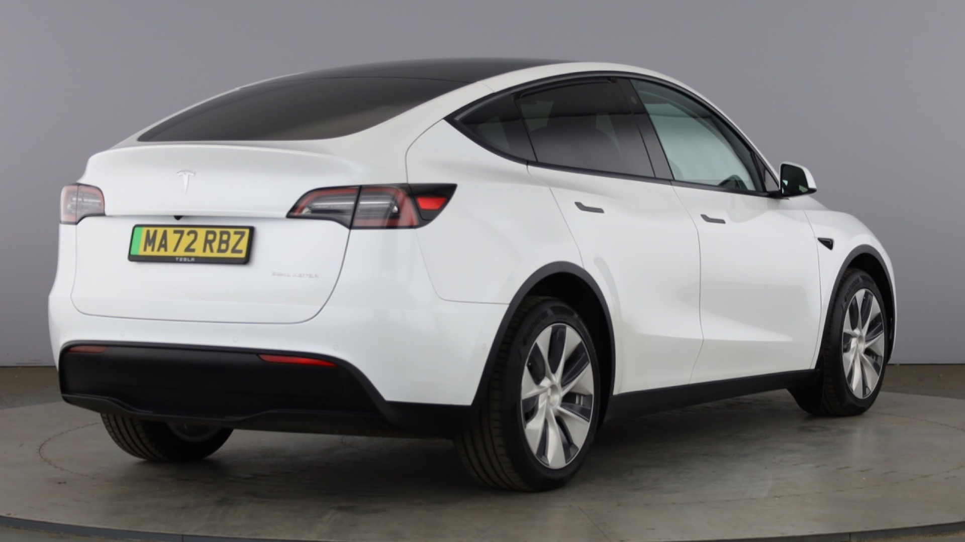 4027590 Long Range AWD 5dr Auto