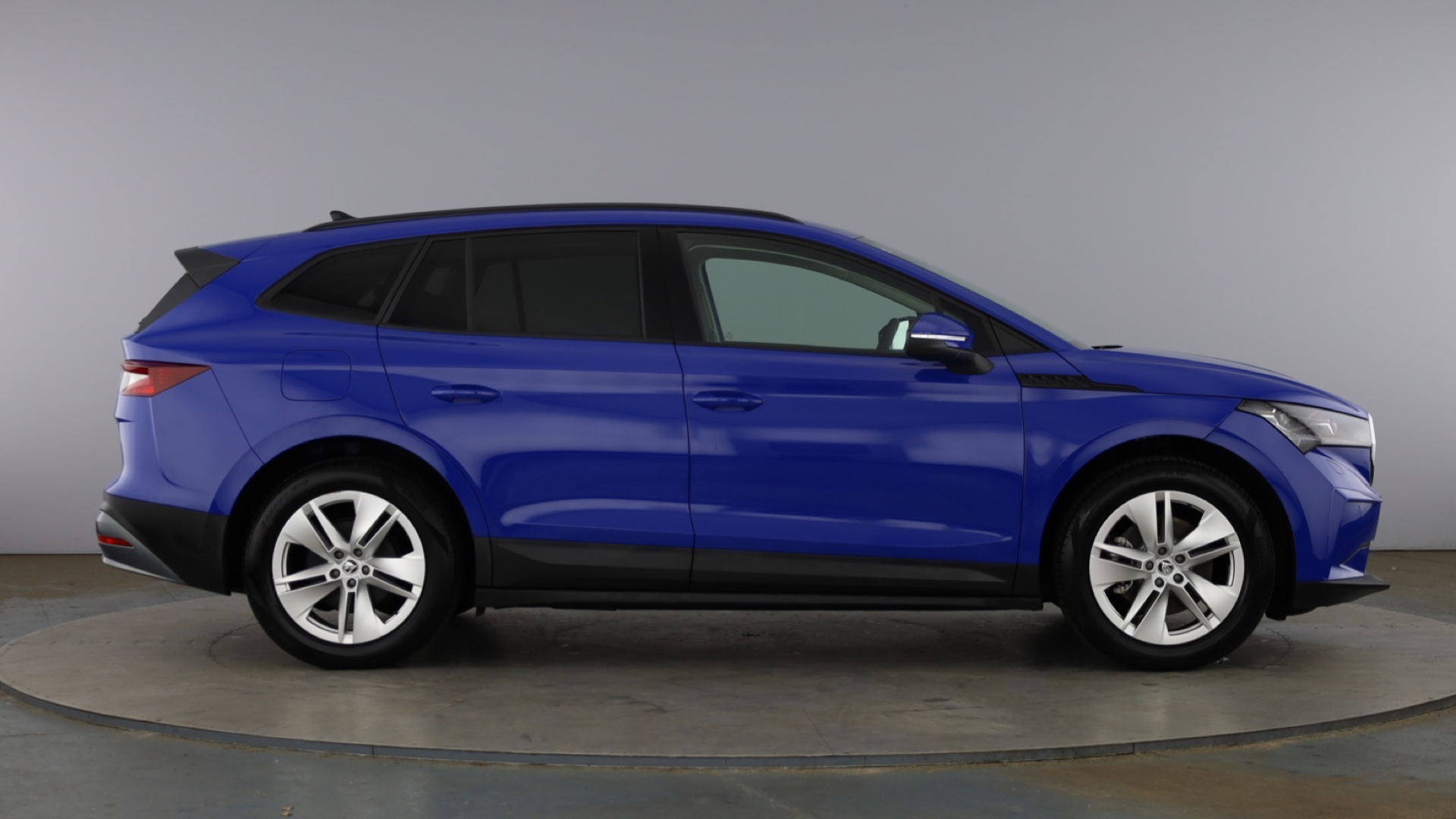 4027616 125kW 50 Edition 55kWh 5dr Auto