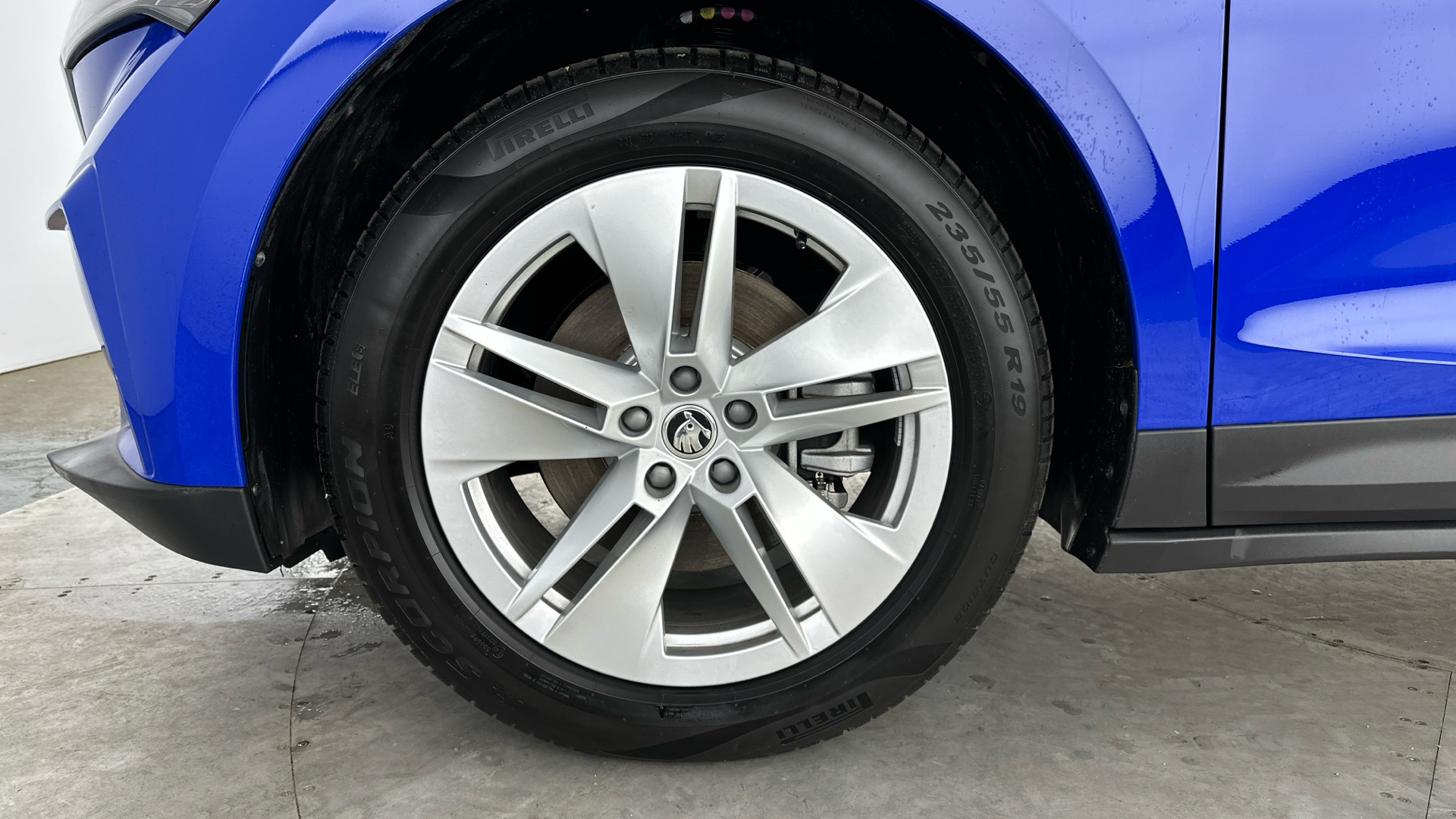 4027616 125kW 50 Edition 55kWh 5dr Auto