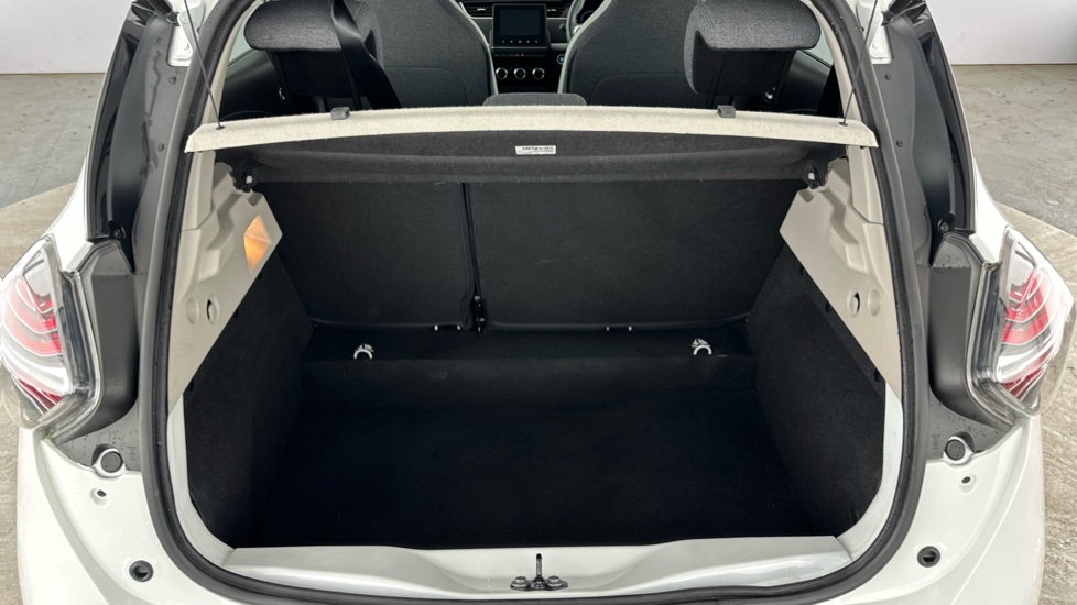 RENAULT ZOE Image 14