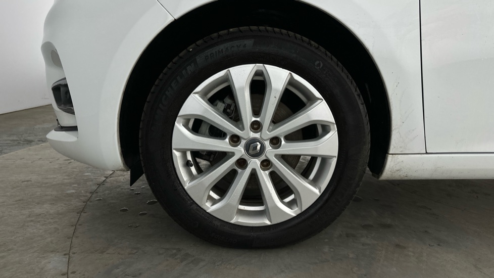 RENAULT ZOE Image 16