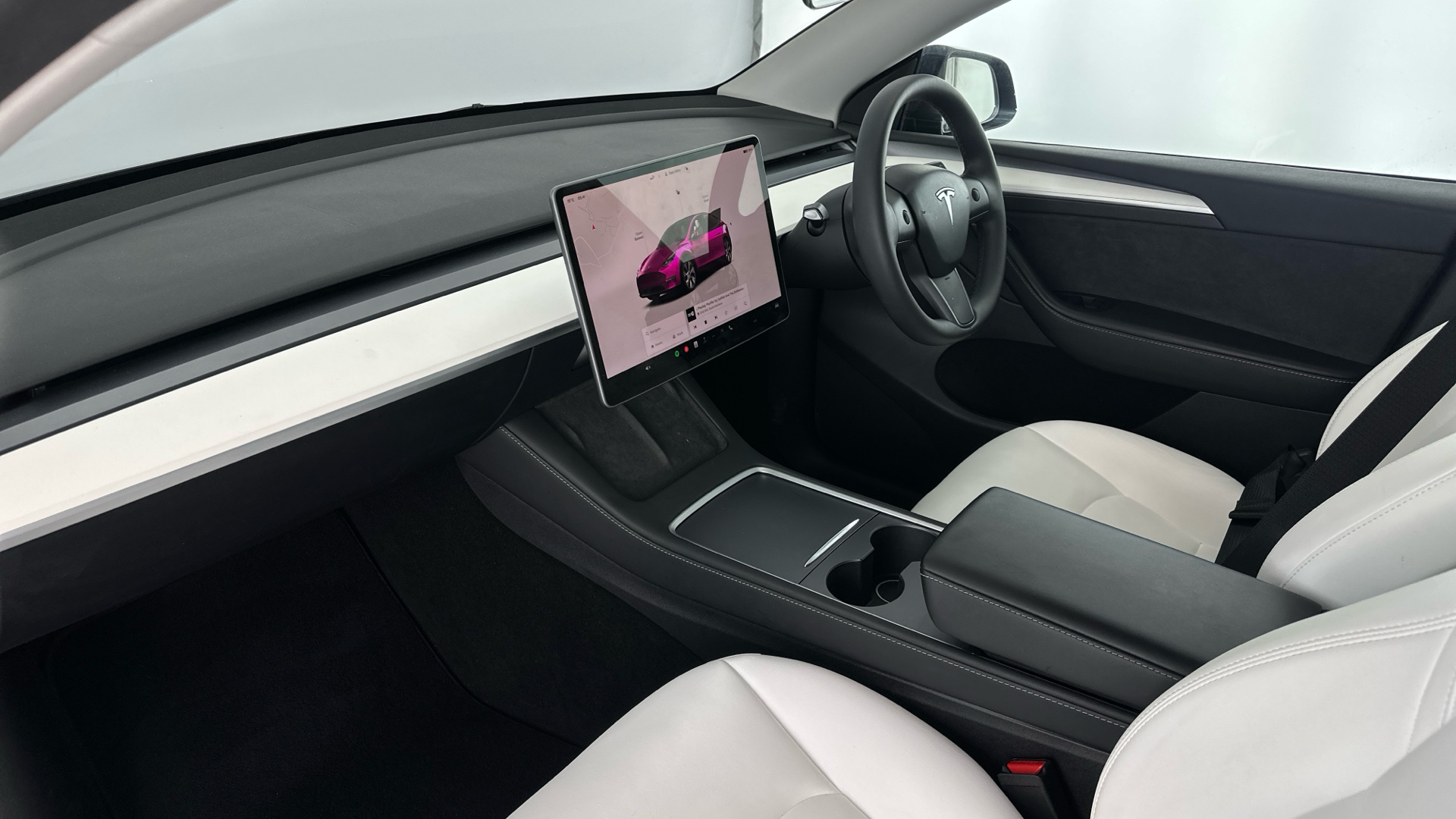 4020734 RWD 5dr Auto