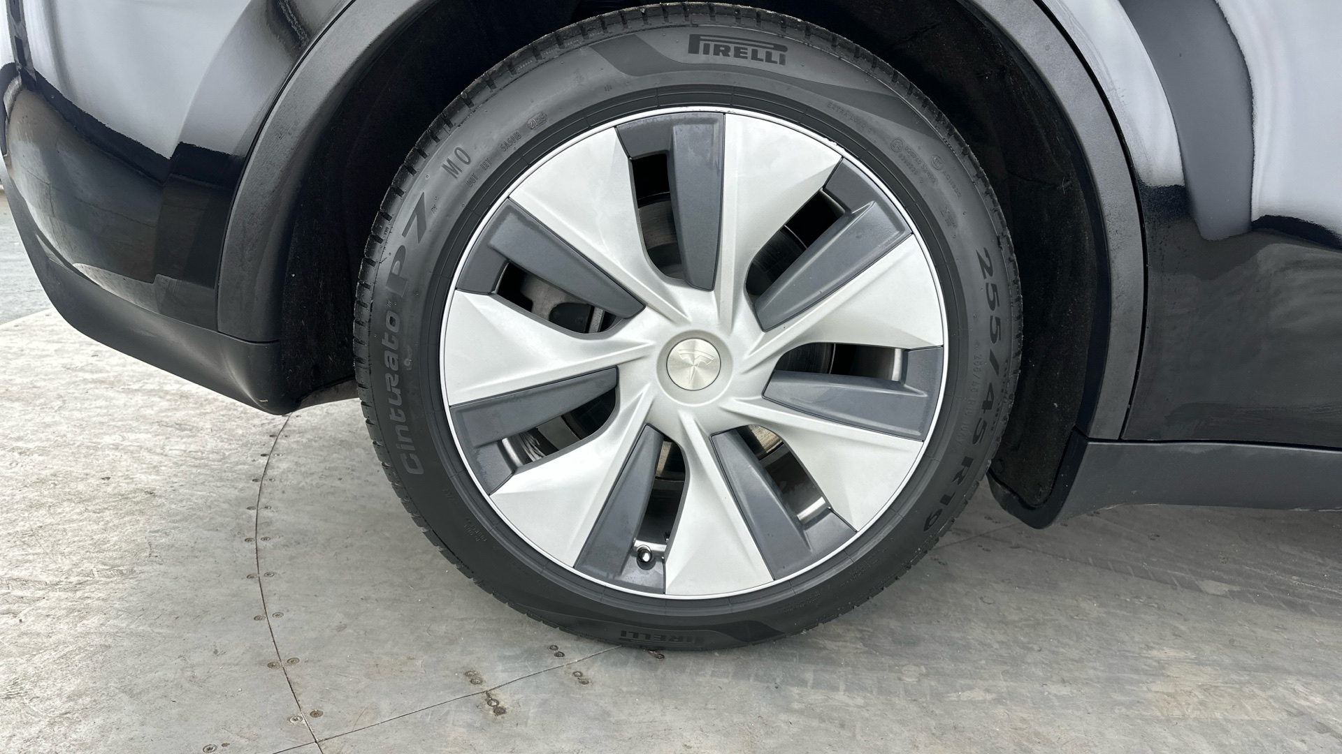 4020734 RWD 5dr Auto