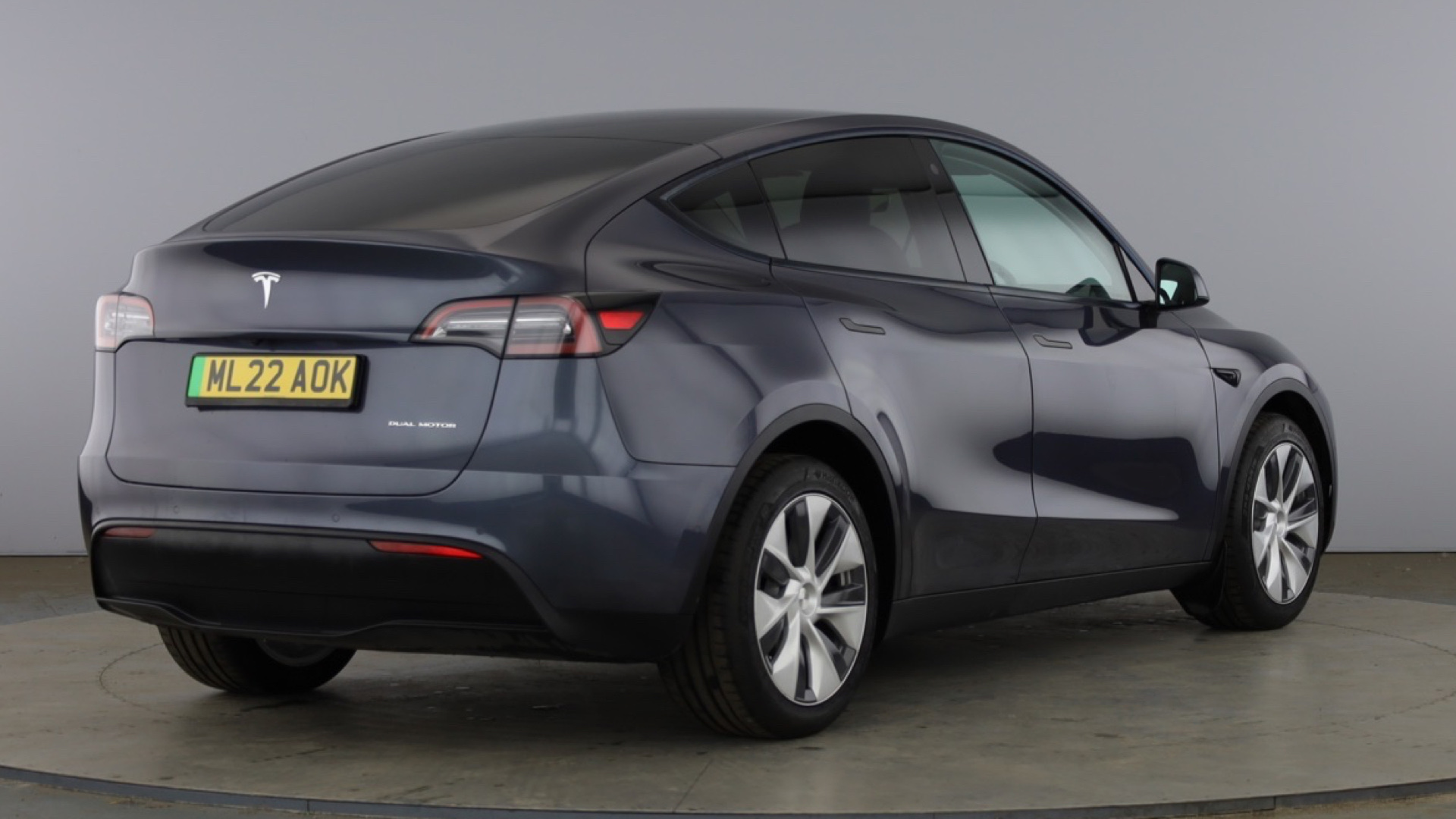 4020874 Long Range AWD 5dr Auto