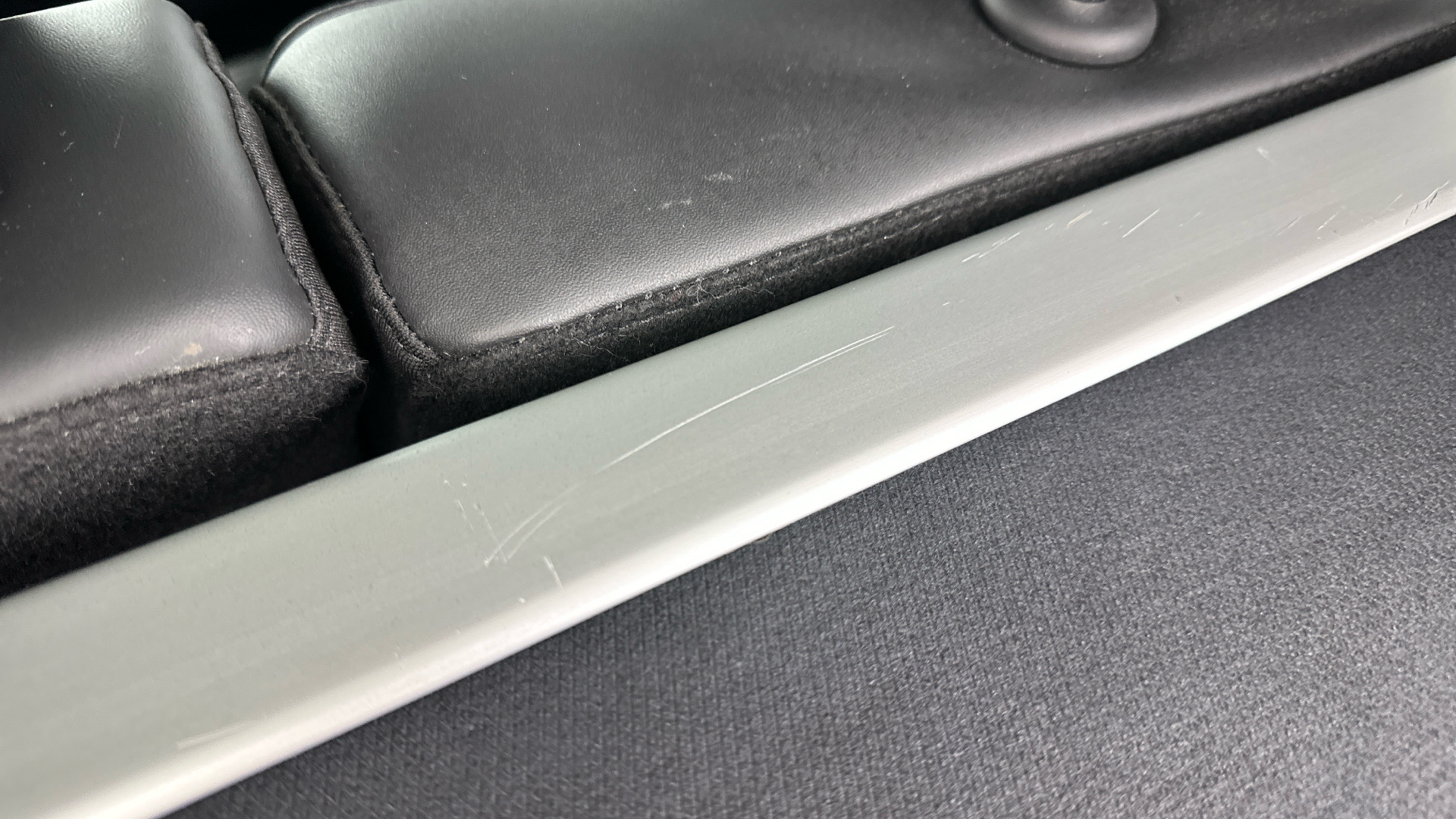 4020998 166kW Air 77.4kWh 5dr Auto