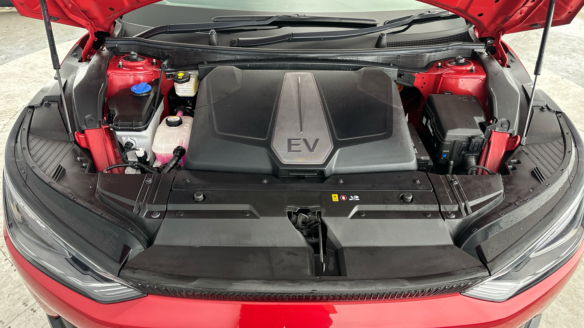 4020998 166kW Air 77.4kWh 5dr Auto