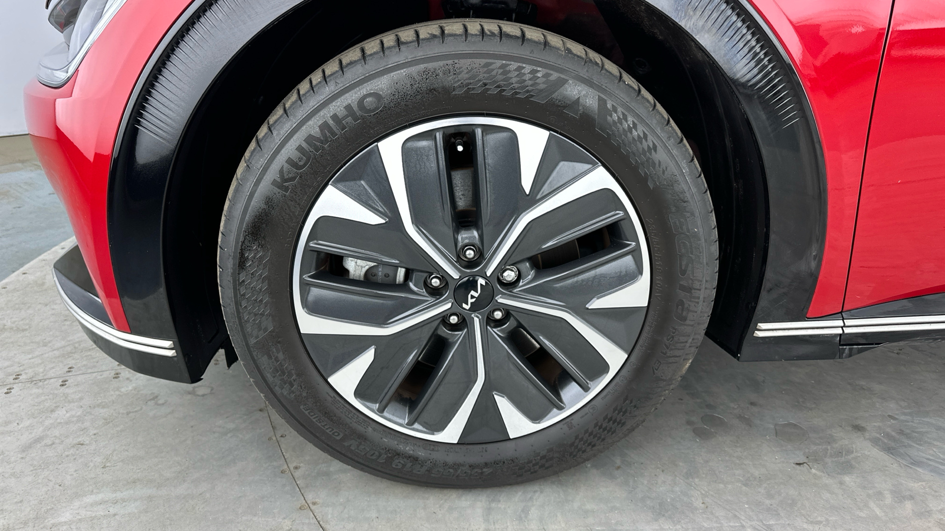 4020998 166kW Air 77.4kWh 5dr Auto