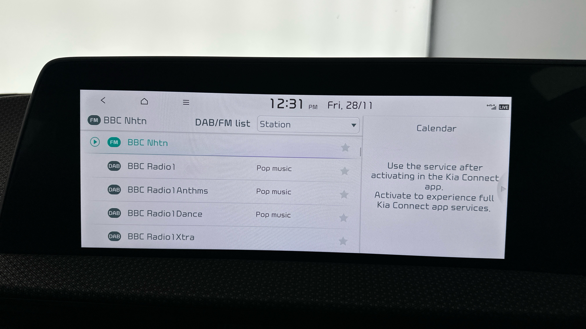 4020998 166kW Air 77.4kWh 5dr Auto