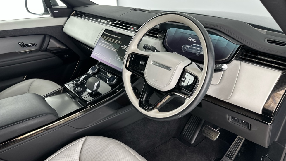 Land Rover Range Rover Image 8