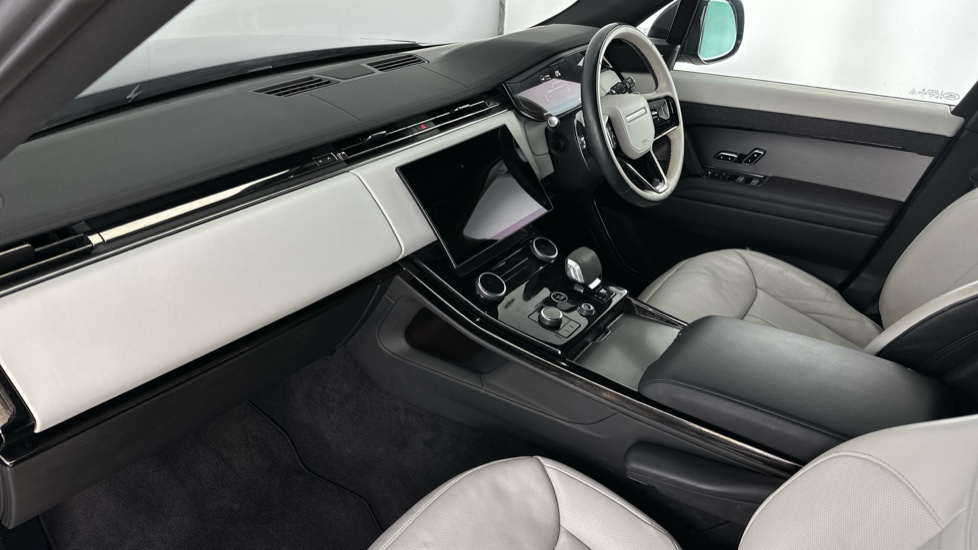 Land Rover Range Rover Image 9