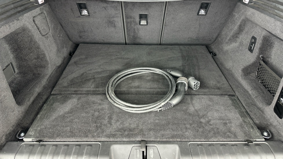 Land Rover Range Rover Image 21