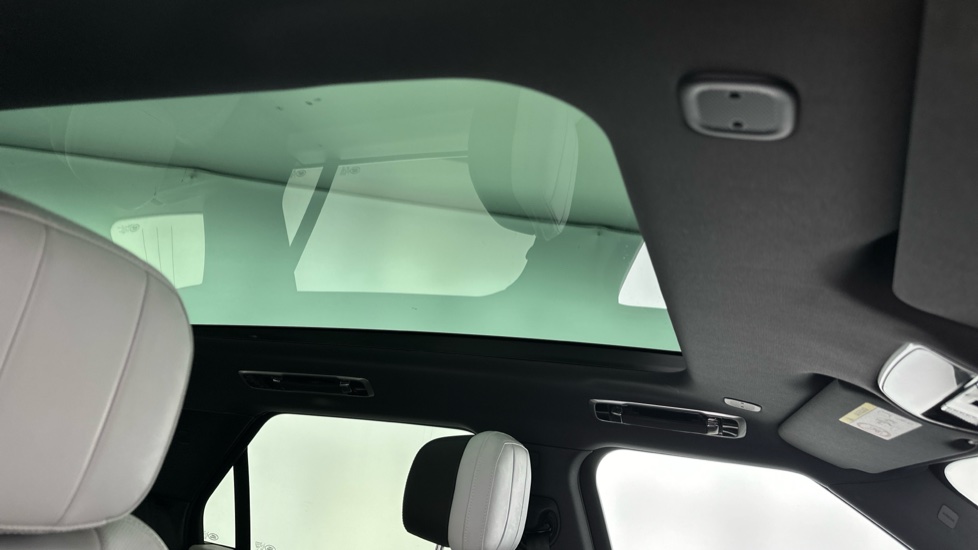 Land Rover Range Rover Image 26