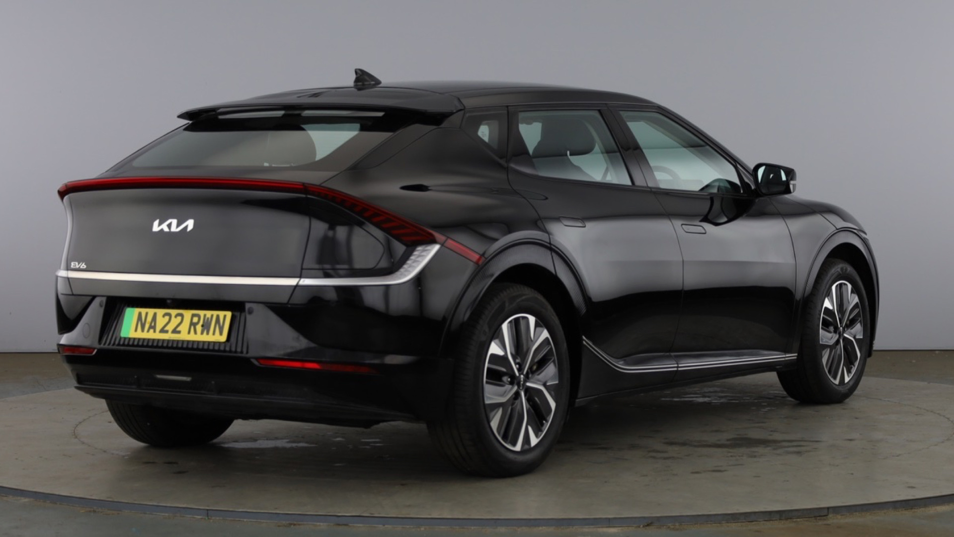 4020867 166kW Air 77.4kWh 5dr Auto