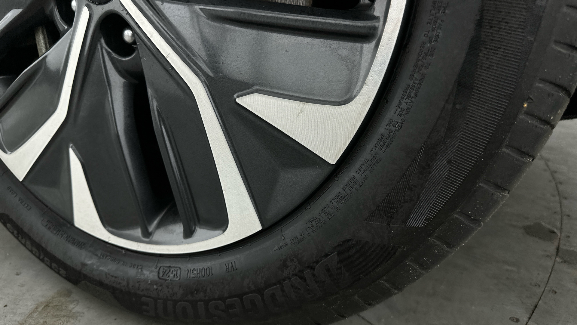 4020867 166kW Air 77.4kWh 5dr Auto