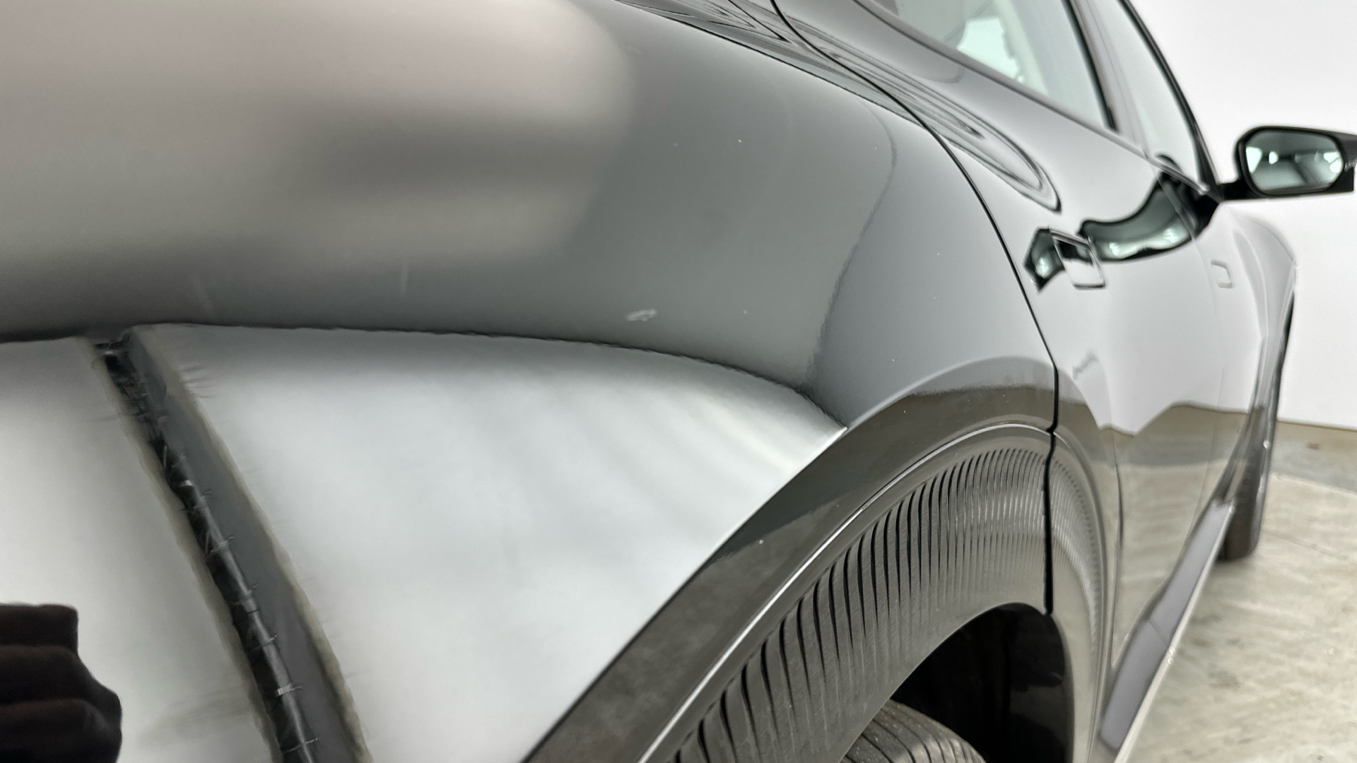 4020867 166kW Air 77.4kWh 5dr Auto