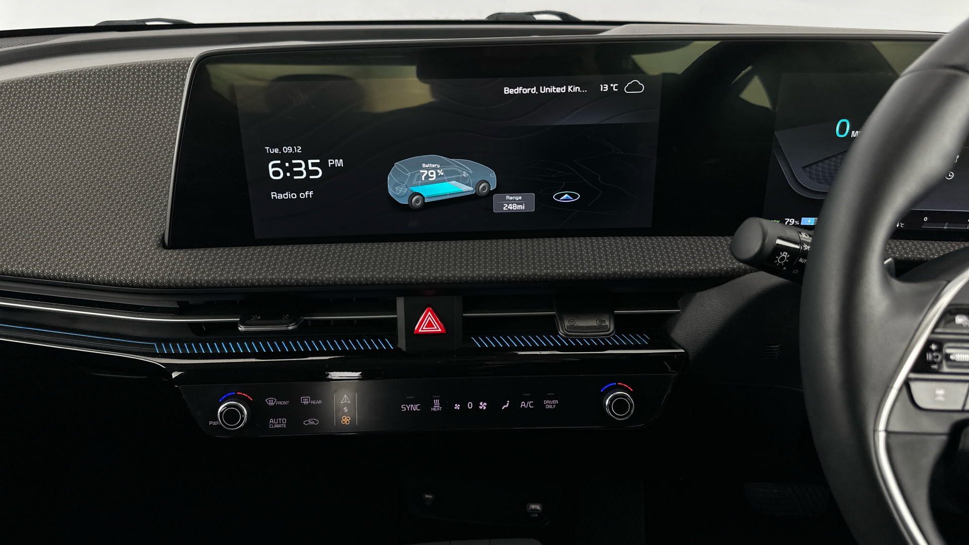 4020867 166kW Air 77.4kWh 5dr Auto