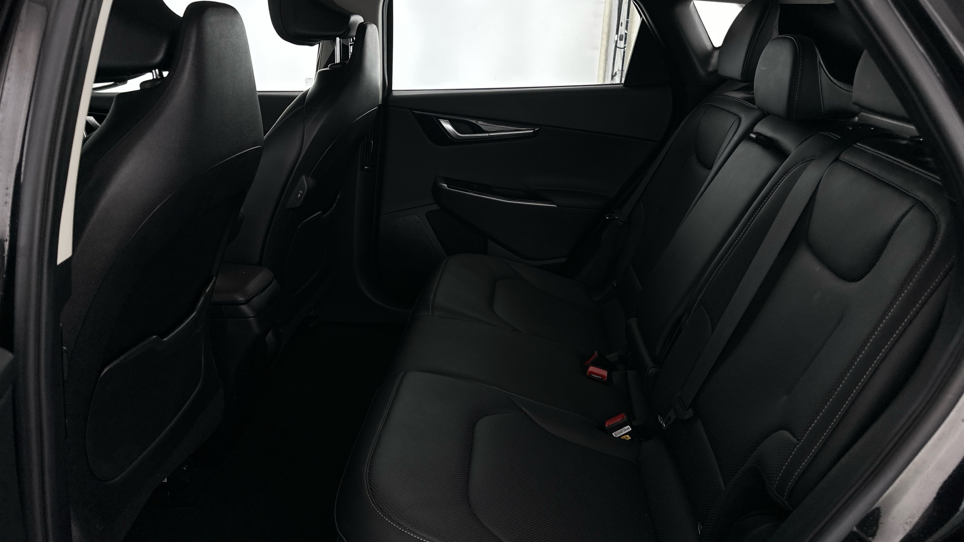 4020867 166kW Air 77.4kWh 5dr Auto