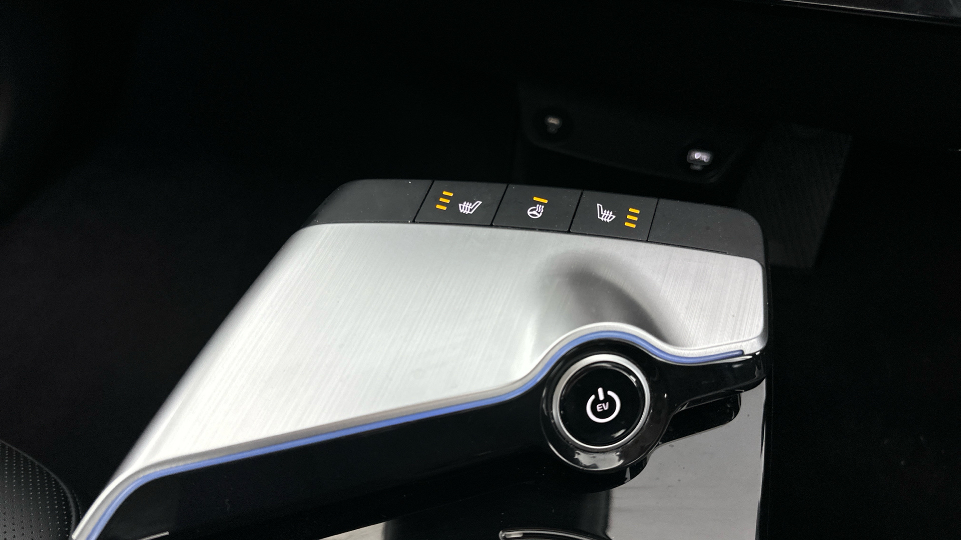 4020867 166kW Air 77.4kWh 5dr Auto