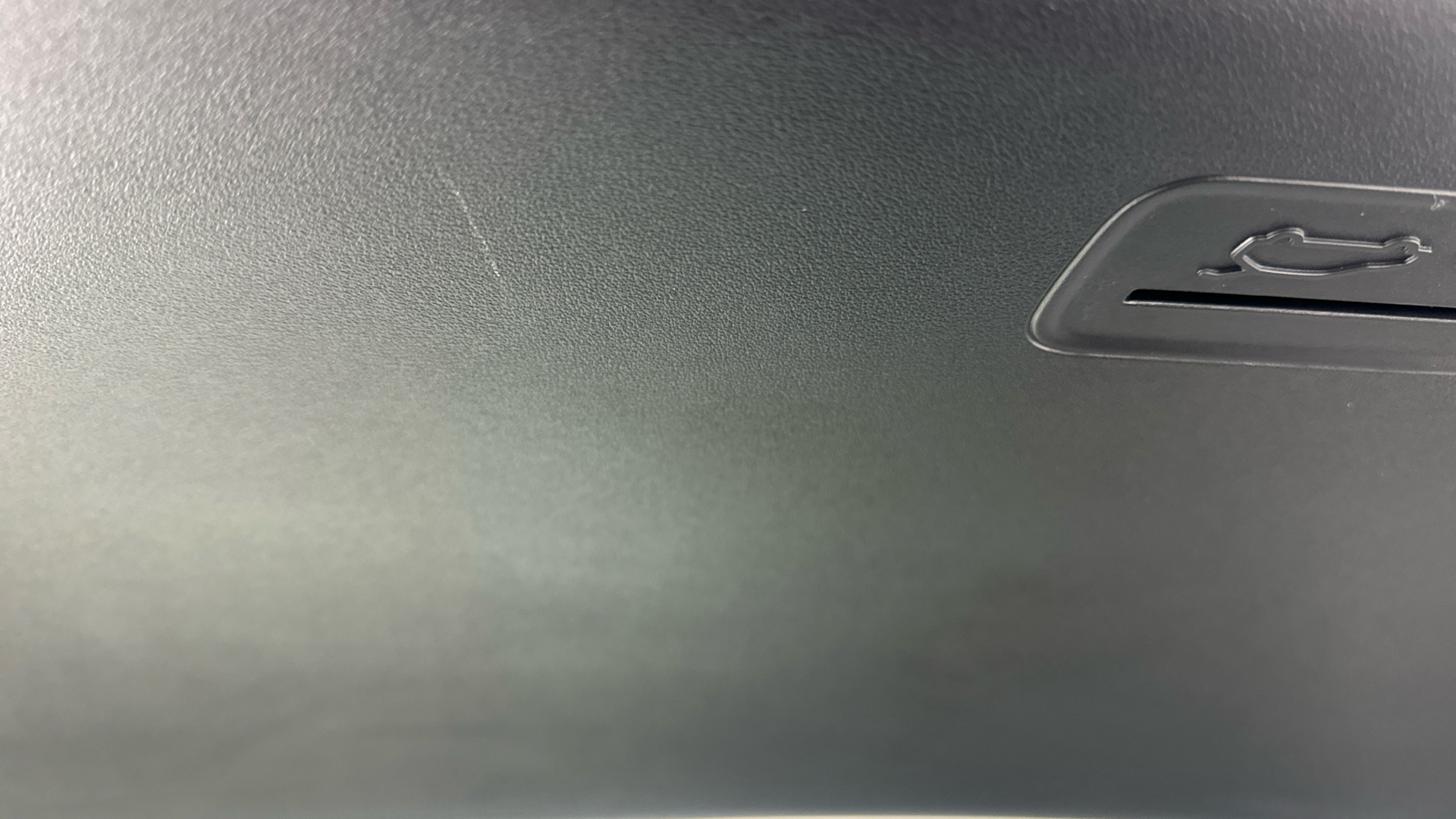 4020843 166kW GT Line 77.4kWh 5dr Auto