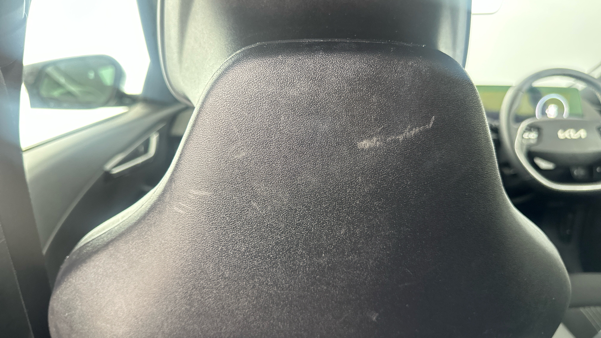 4020843 166kW GT Line 77.4kWh 5dr Auto