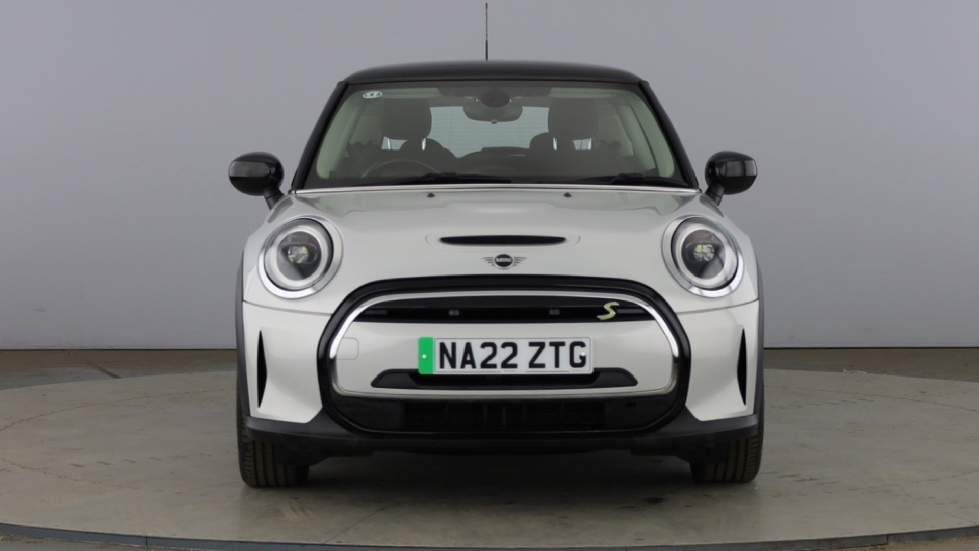 4027747 135kW Cooper S Level 1 33kWh 3dr Auto