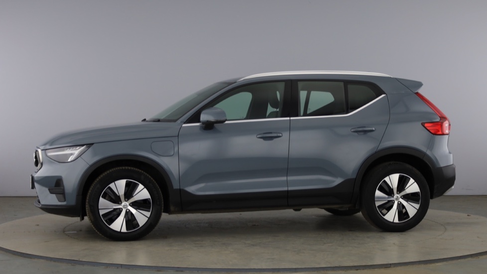 VOLVO XC40 Image 2