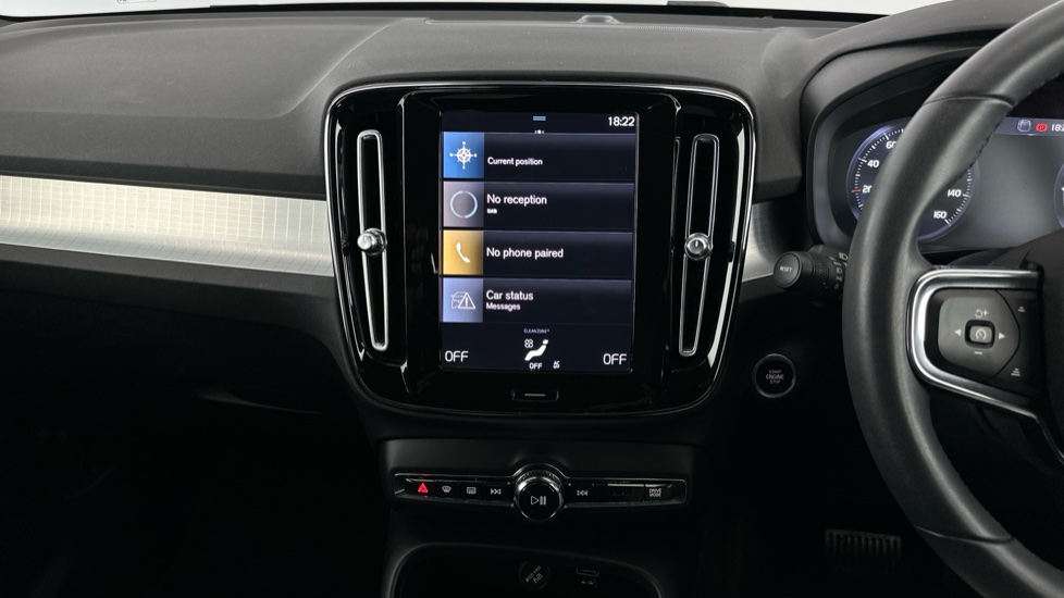 VOLVO XC40 Image 11