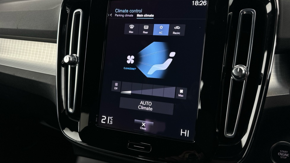 VOLVO XC40 Dual Climate Control