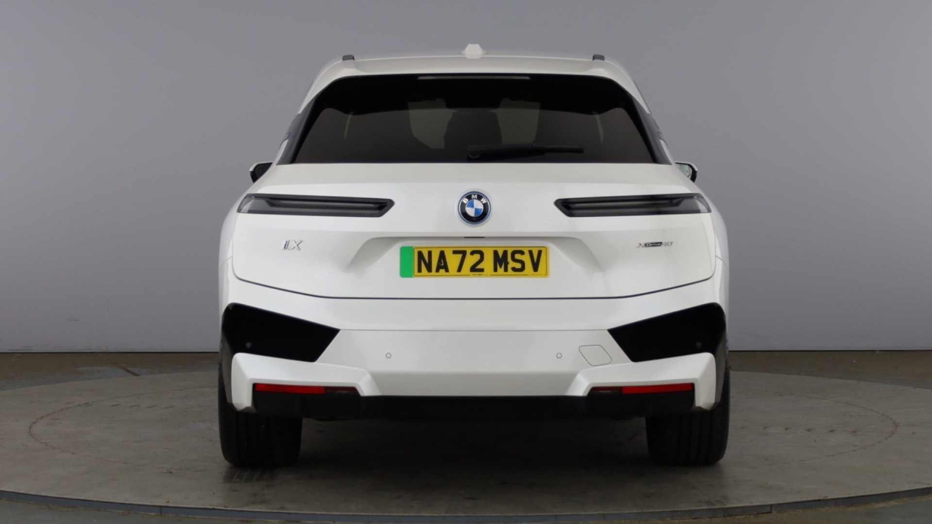 4020799 240kW xDrive40 M Sport 76.6kWh 5dr Auto