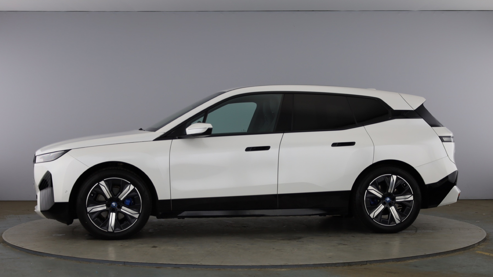 4020799 240kW xDrive40 M Sport 76.6kWh 5dr Auto