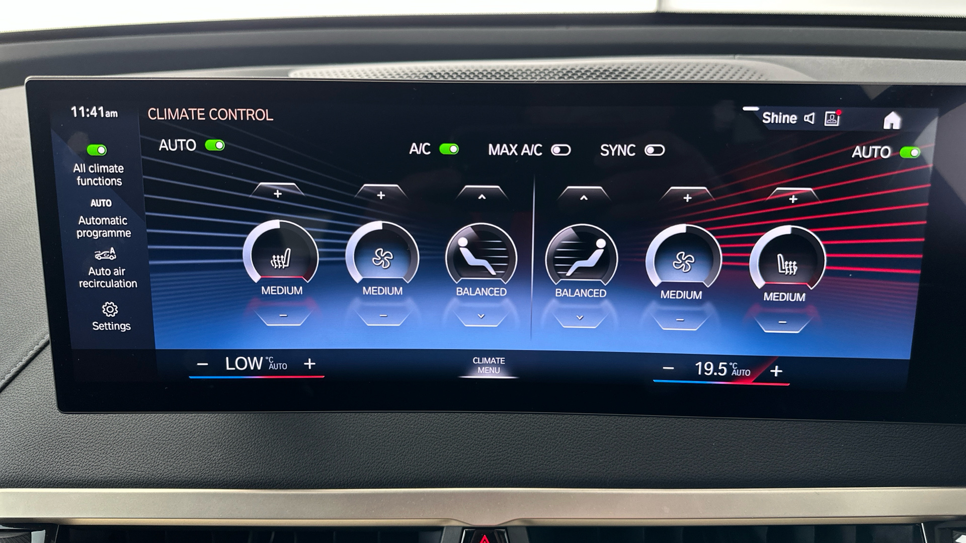 4020799 240kW xDrive40 M Sport 76.6kWh 5dr Auto