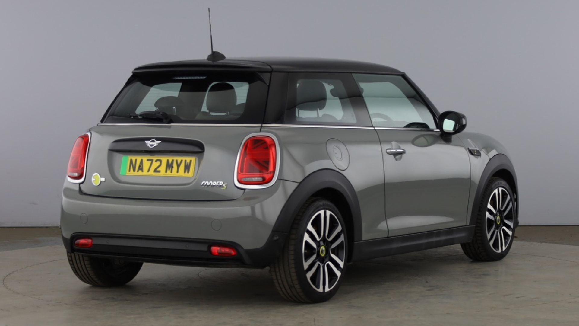 4020847 135kW Cooper S Level 2 33kWh 3dr Auto