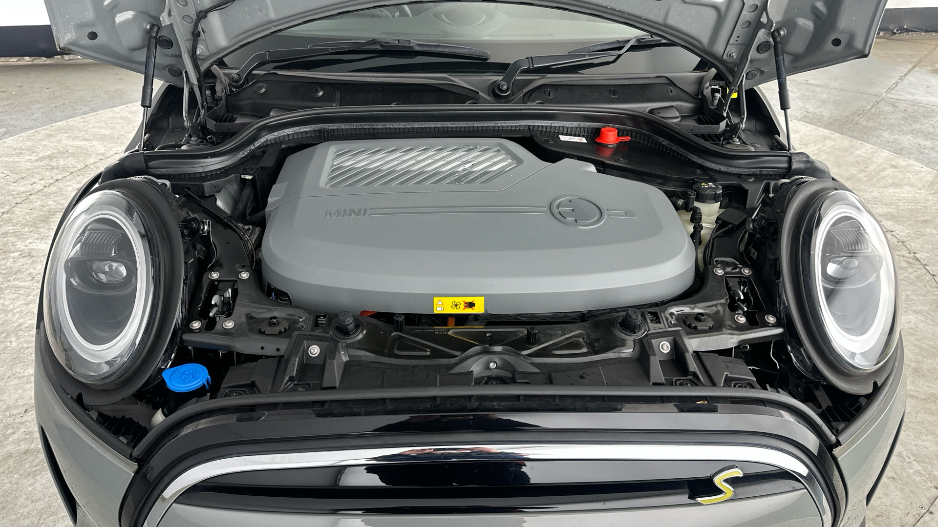 4020847 135kW Cooper S Level 2 33kWh 3dr Auto